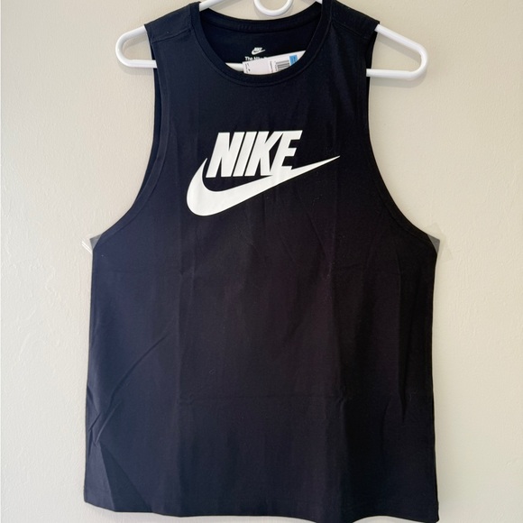 Nike Sportswear Women’s Muscle Tank Top Futura Size M Black CW2206-010 - Picture 3 of 6